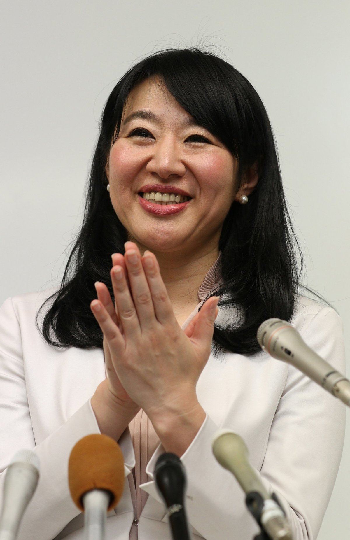 前大津市長の女性がソフトバンク社外取締役に　選んだ理由は地方自治経験など