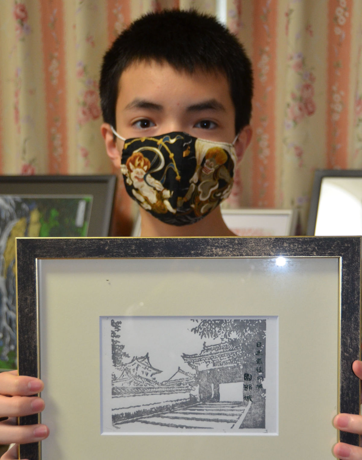 14歳の版画作家「日本最後の城」を彫る　「地元の魅力伝えるため」京都・南丹