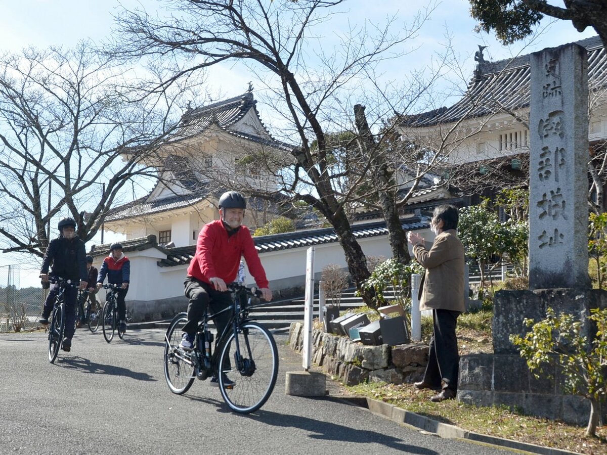 京都・南丹の観光地、電動自転車でツアー　5月から本格展開、園部藩や時代劇ロケ地など巡る