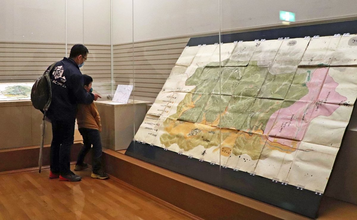 江戸時代、山林の境界巡って村が争い　長さ10メートルの判決文書など展示　京都・南丹