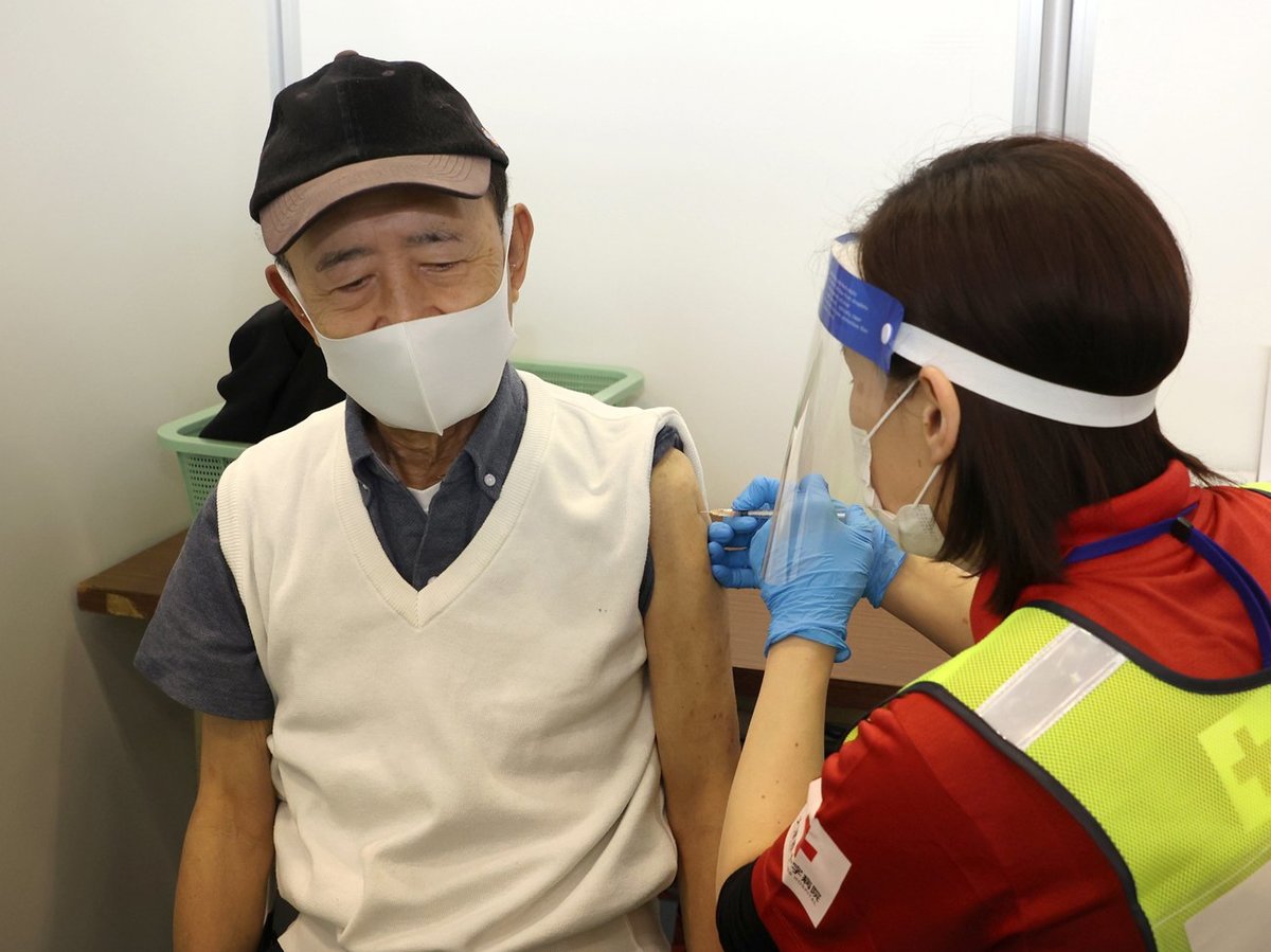 体調急変などトラブルなく「接種できてほっとした」　京都と滋賀で高齢者接種開始