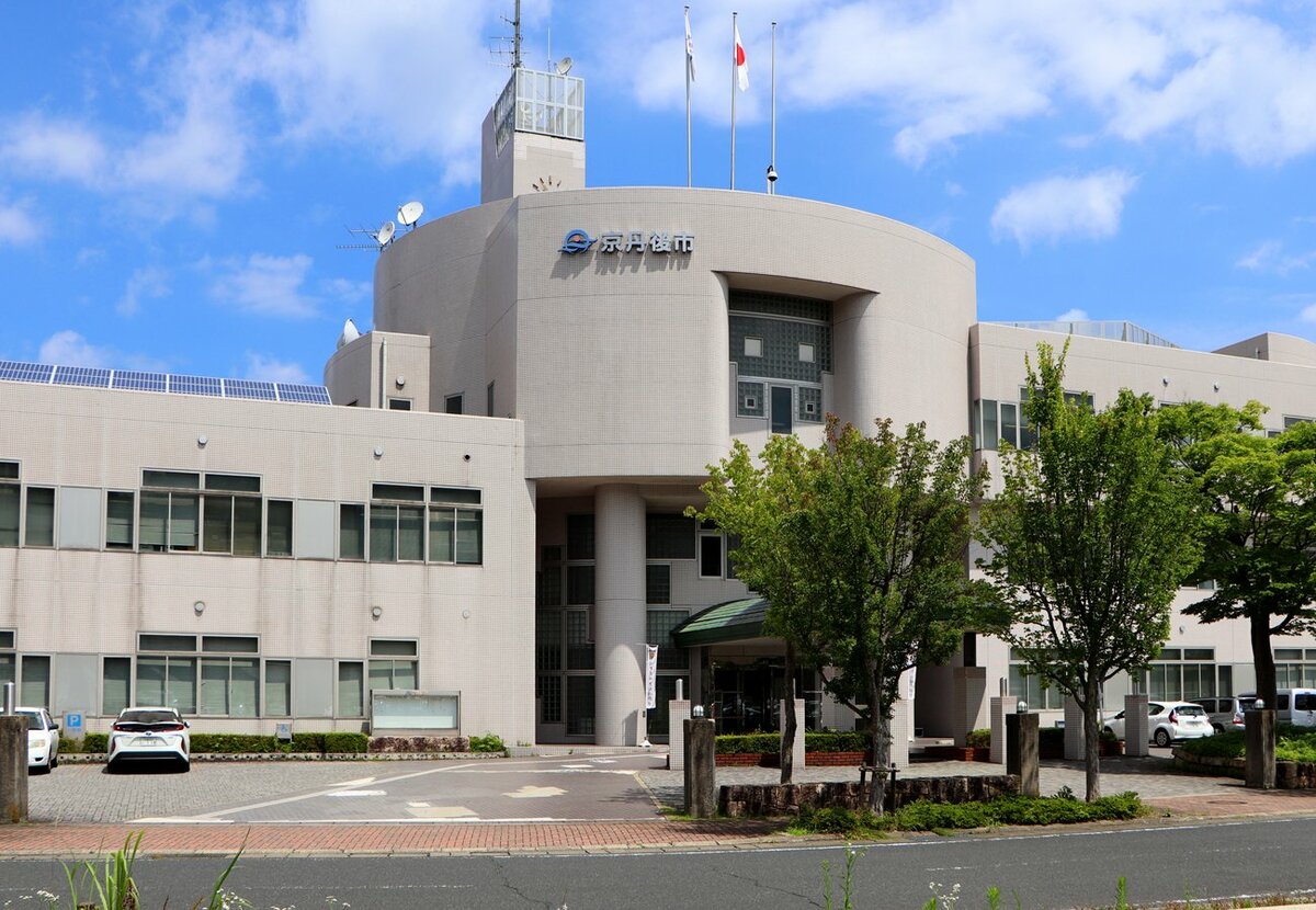前市長の酒食一部負担「不起訴不当」　京都の検察審査会が議決