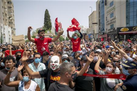 チュニジア議会 停止決定 コロナ対応への批判拡大を受け 全国のニュース 京都新聞
