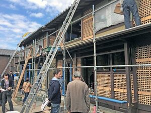 伝統的な建築技術で建てる新築京町家の現場説明会