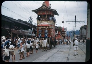 戦後京都の 色 はアメリカにあった カラー写真が描く オキュパイド ジャパン とその後 京都文化博物館 イベント 京都新聞