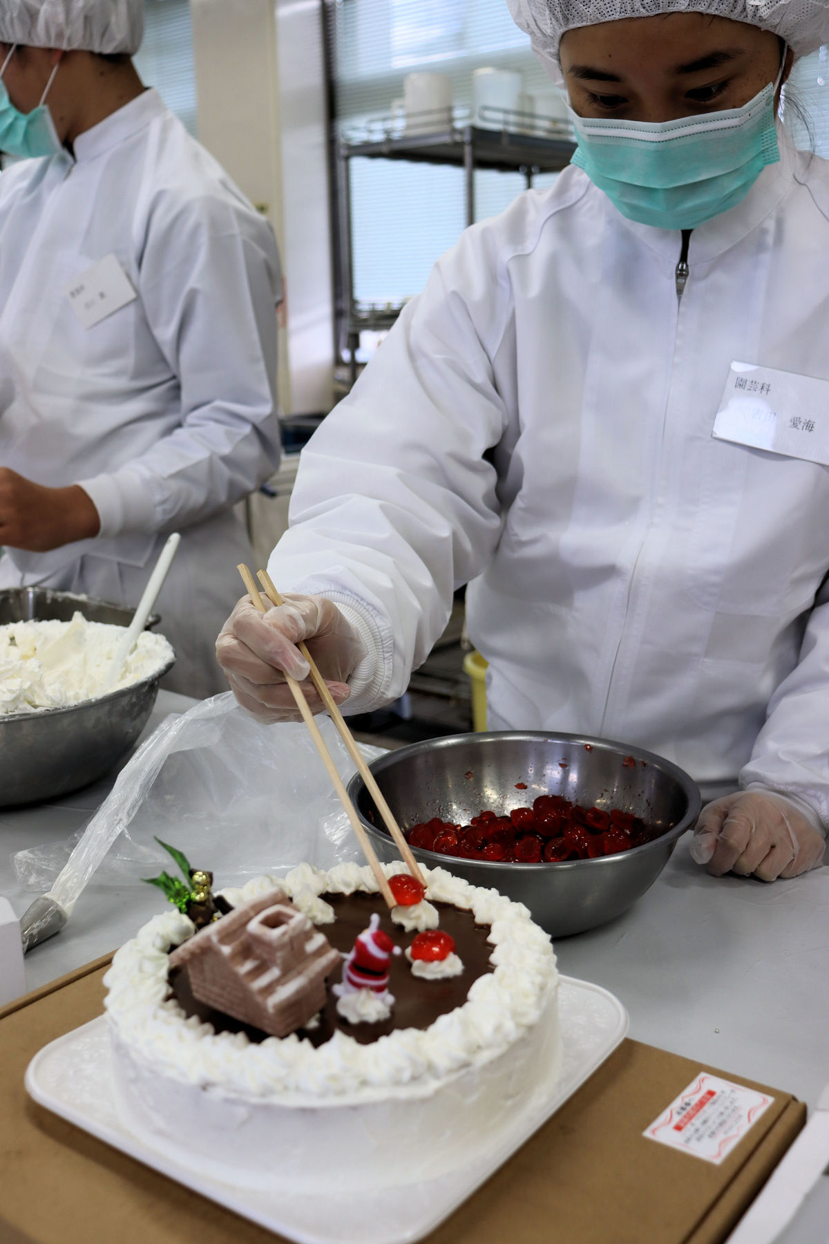 分校の手作りクリスマスケーキ 今年で50年目 素朴な甘さ 大人気でさっそく完売 文化 ライフ 地域のニュース 京都新聞