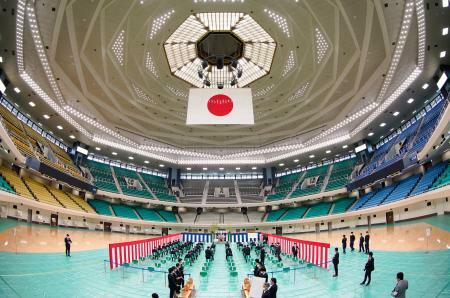日本武道館で竣工式 五輪パラへ安全 機能向上 全国のニュース 京都新聞