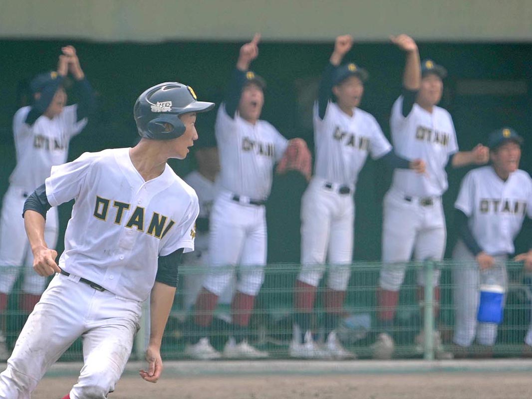 京都成章高校 野球部 公式戦用 ユニフォーム 高校野球 甲子園 - 野球