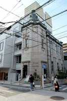 ３１日にホテルがオープンする旧日本生命京都三条ビル（京都市中京区）