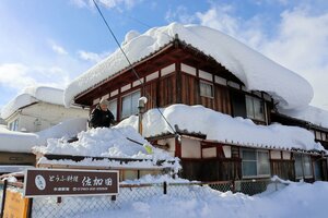 【資料写真】12月27日、大雪に見舞われた滋賀県高島市