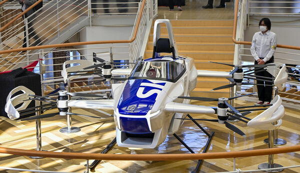大阪 万博 で 展示 され た の は 空 飛ぶ 車