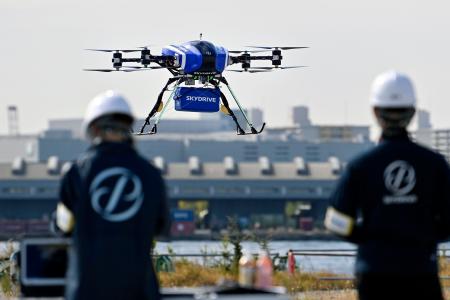 空飛ぶ車 実現へデータ収集 ドローンで大阪港を飛行 全国のニュース 京都新聞