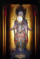 立本寺から盗まれた仏像「月天子」（京都府警提供）