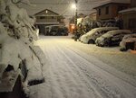 大雪となった京都市街（21日午前6時20分、京都市北区）