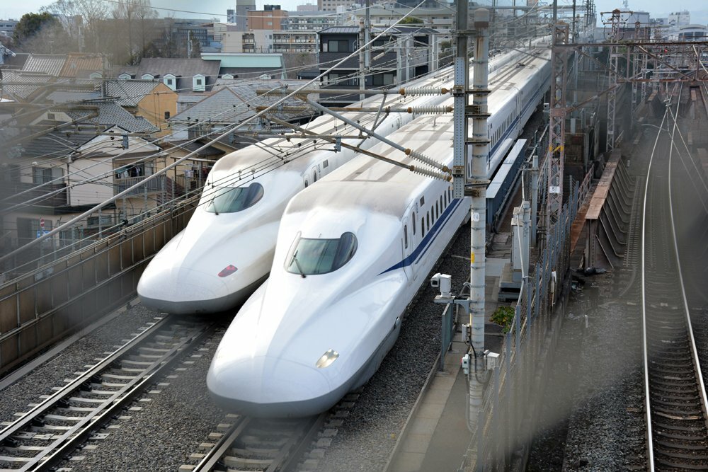 東海道新幹線が大雨で一時運休　新大阪－米原