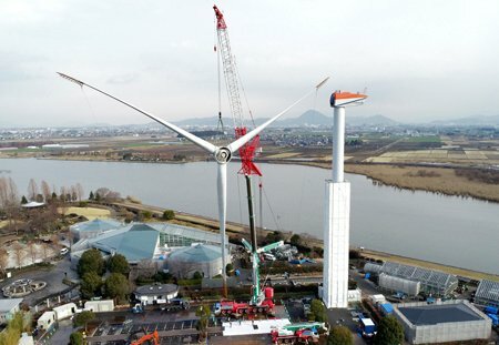 巨大風車 解体工事の絶景に驚き 風吹かず3億円の夢破れ 政治 地域のニュース 京都新聞