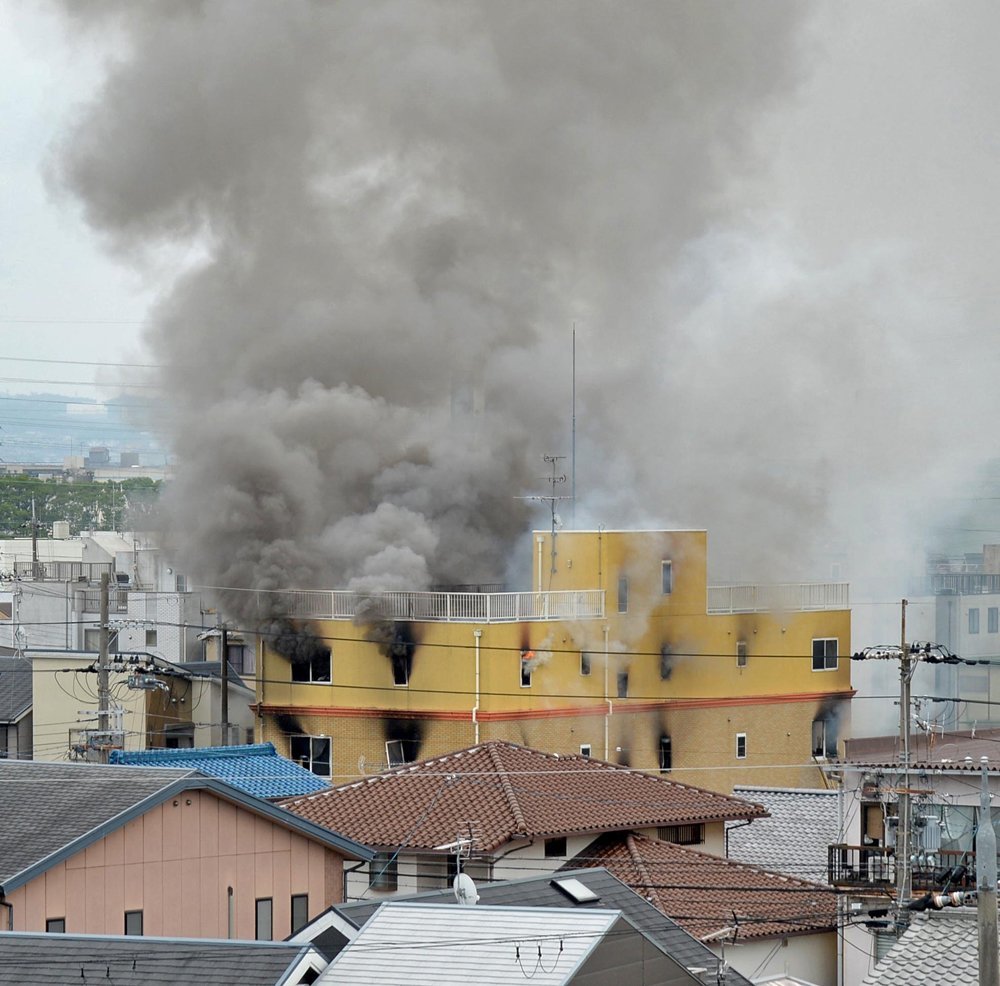あの日 第１スタジオで何が起こっていたのか 放火から犠牲者搬出 11時間ドキュメント 京アニ事件１年 社会 地域のニュース 京都新聞